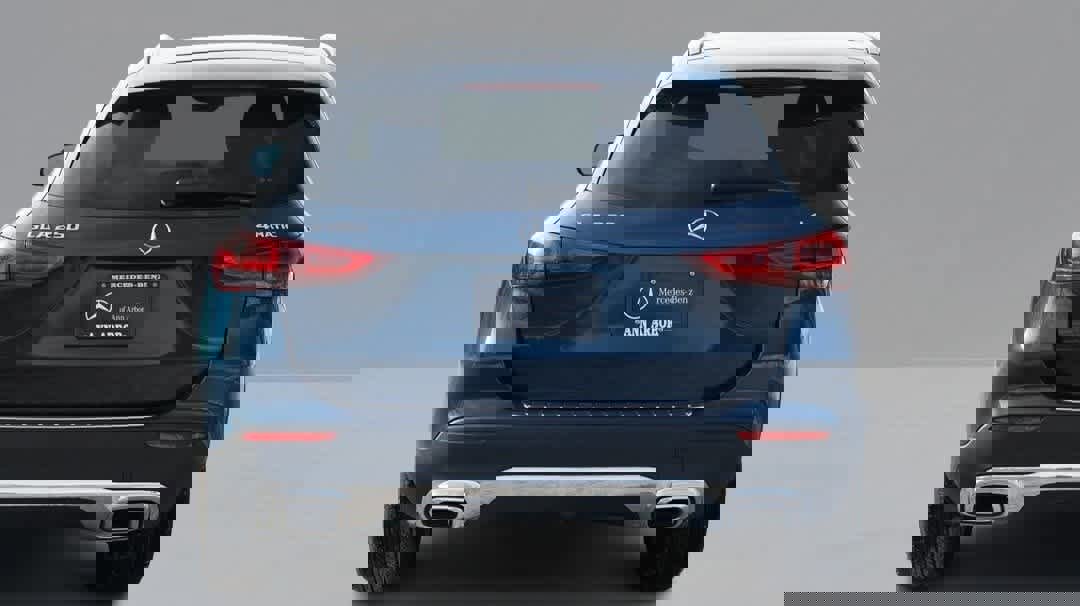 Used 2022 Mercedes-Benz GLA 250 4MATIC image 6