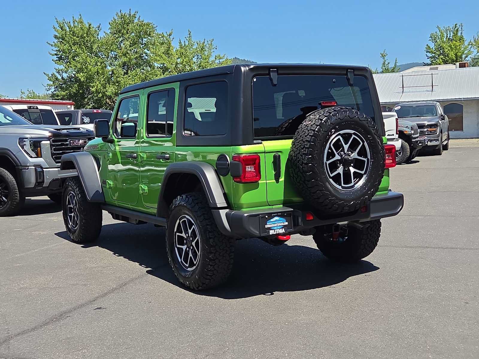 New 2026 Jeep Wrangler Unlimited Rubicon AWD/4WD image 12