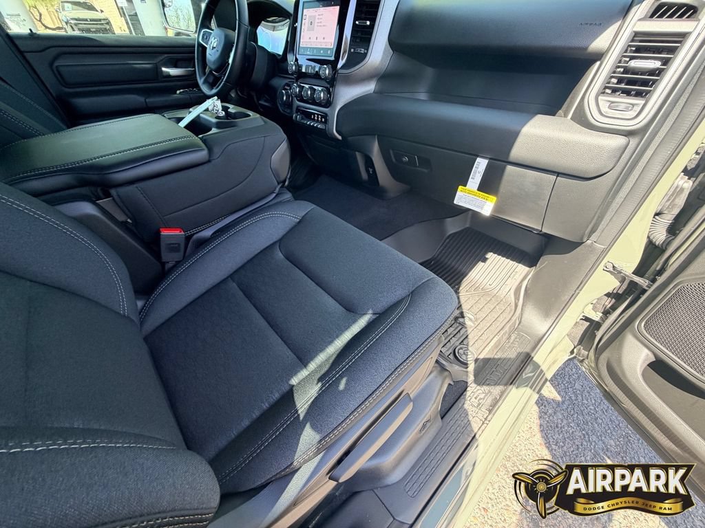 New 2026 RAM 1500 Warlock AWD/4WD image 11