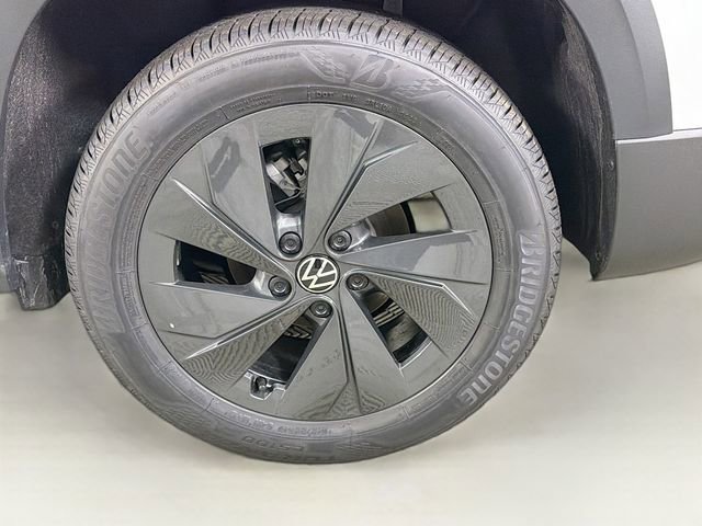 New 2026 Volkswagen Taos S image 28