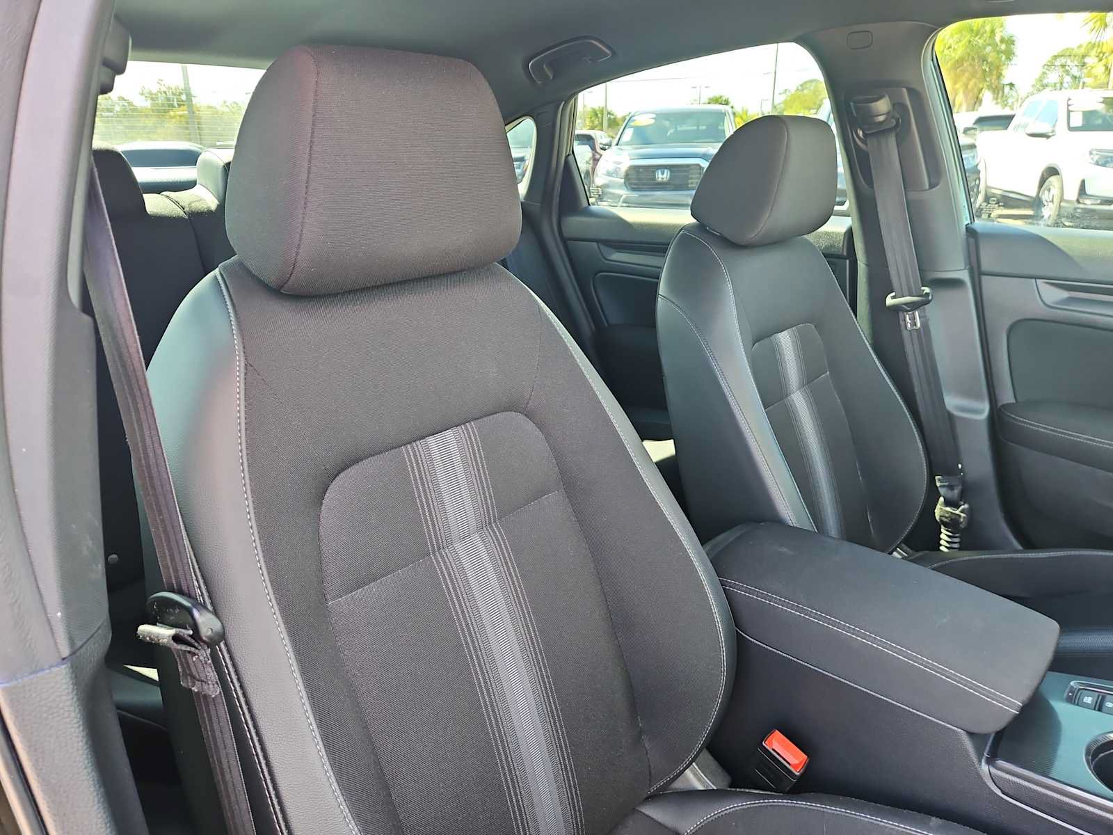Used 2025 Honda Civic Sport image 24