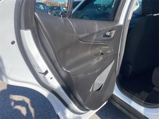 Used 2023 Chevrolet Equinox LT image 15