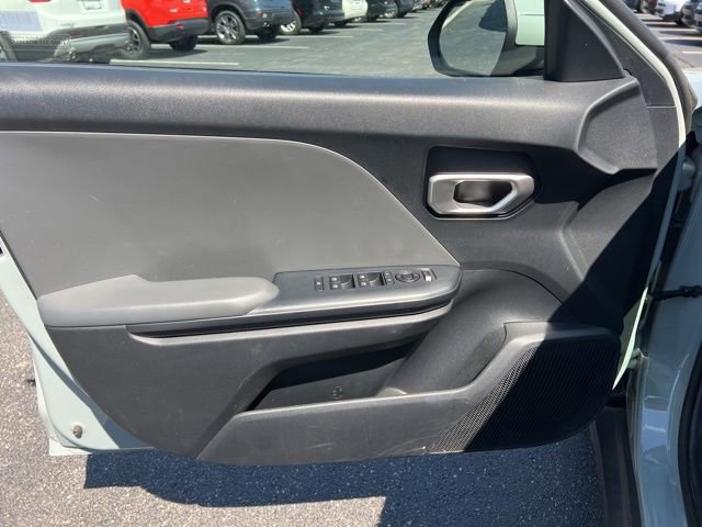 Certified 2025 Kia K4 LXS FWD image 27