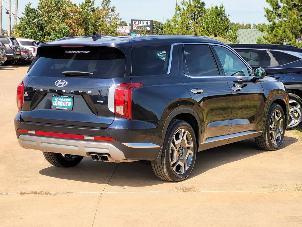 Used 2023 Hyundai Palisade Limited image 4