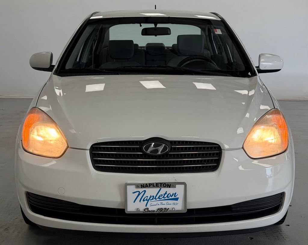 Used 2011 Hyundai Accent GLS w/ Premium Pkg 4 FWD image 7