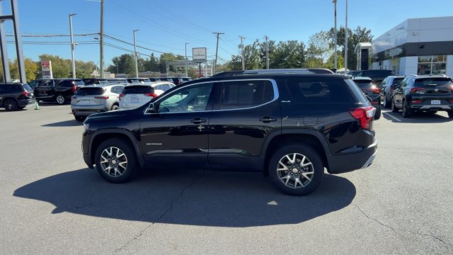 Certified 2023 GMC Acadia SLE w/ Driver Convenience Package AWD/4WD image 5