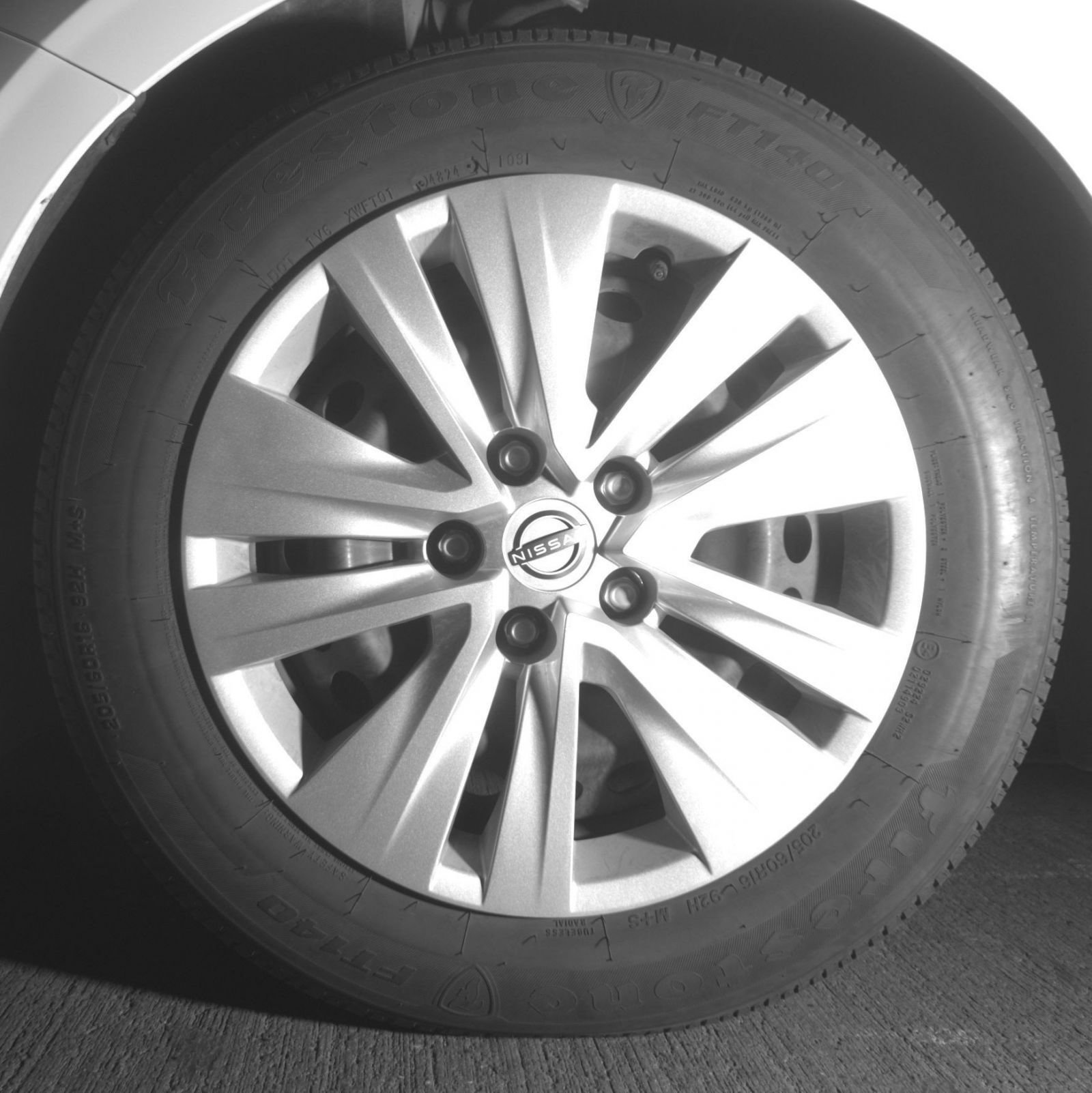 Used 2025 Nissan Sentra S FWD image 12