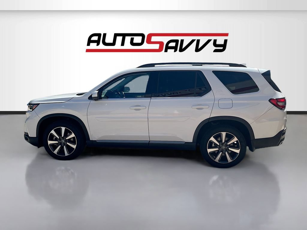 Used 2023 Honda Pilot Elite image 4