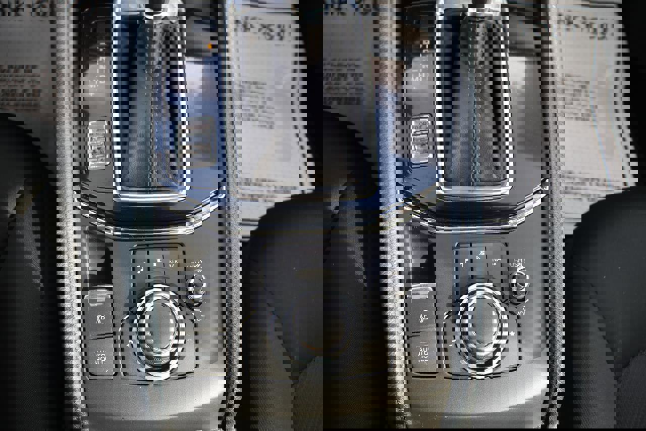 Used 2017 MAZDA CX-5 Sport image 32