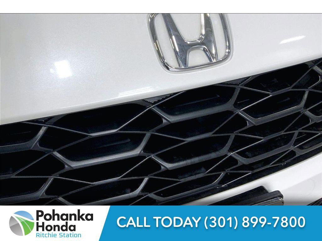Used 2025 Honda HR-V LX image 31