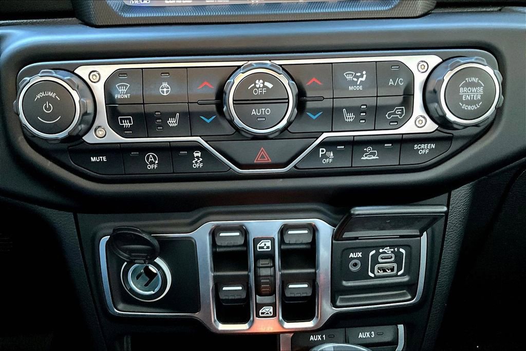 Used 2021 Jeep Gladiator Overland w/ Popular Equipment Package image 24