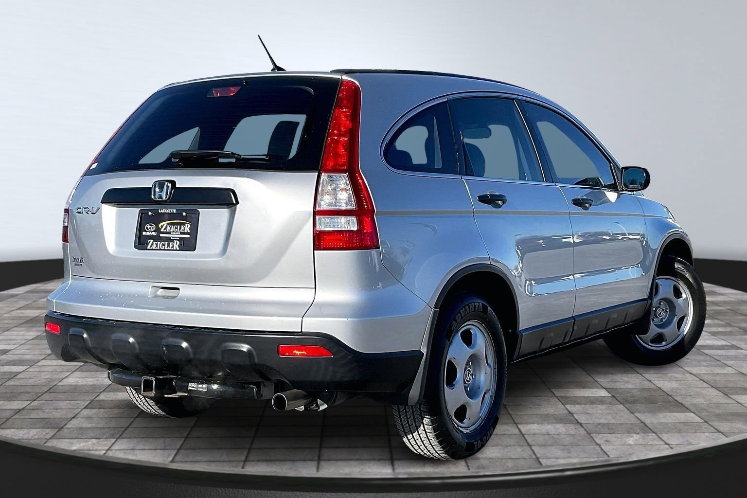 Used 2009 Honda CR-V LX image 2