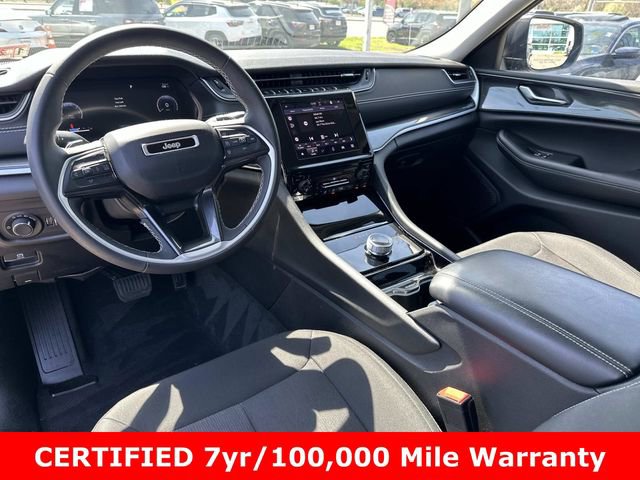 Certified 2023 Jeep Grand Cherokee Laredo AWD/4WD image 22