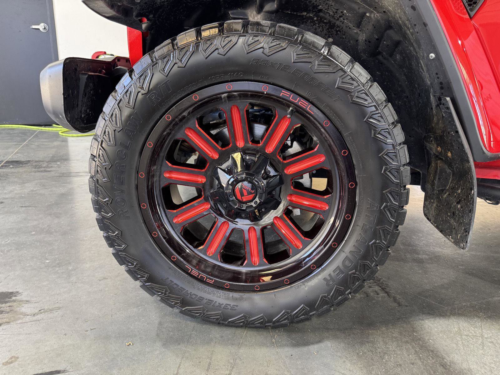 Used 2021 Jeep Wrangler Unlimited Rubicon AWD/4WD image 10