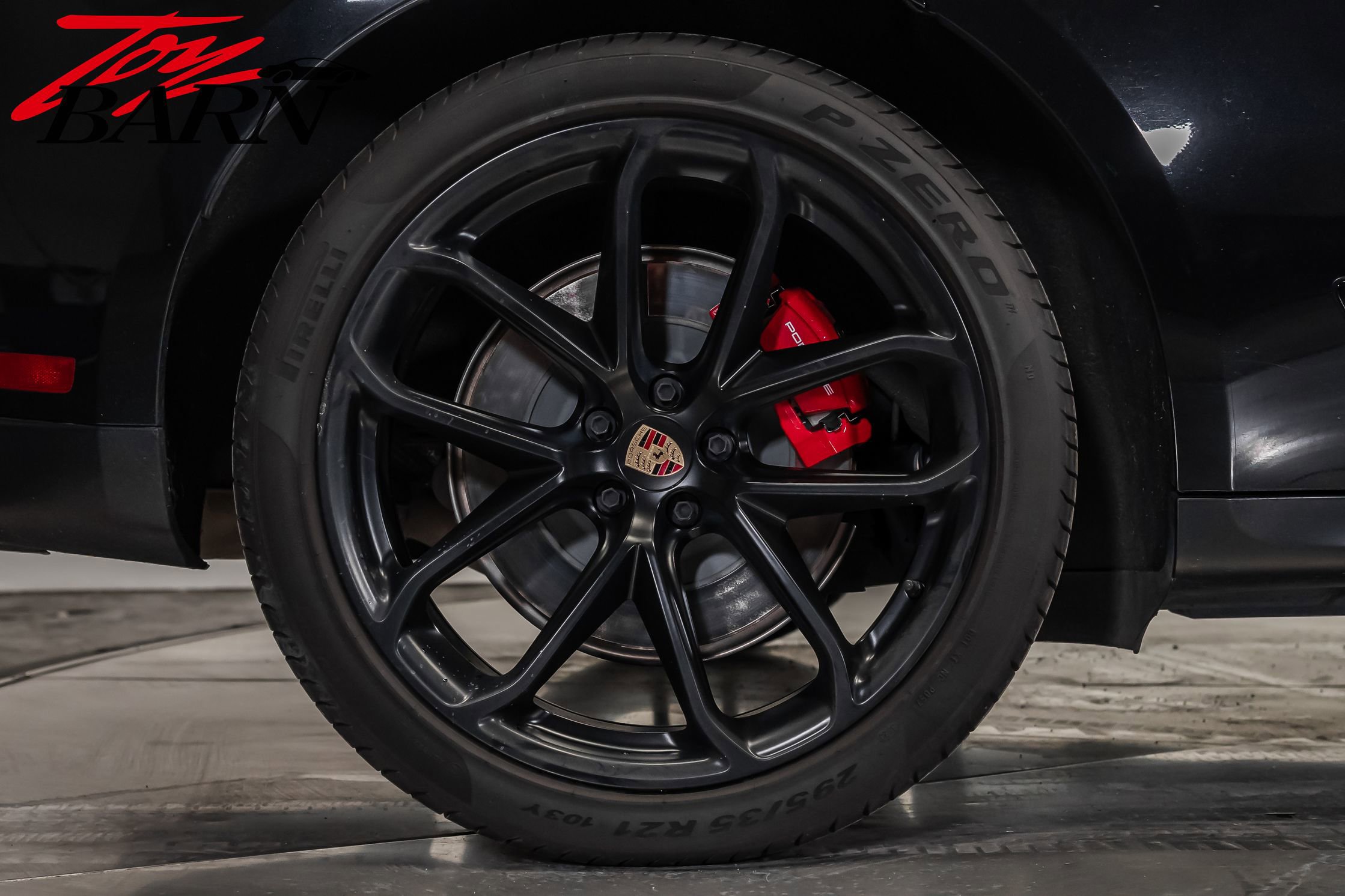 Used 2023 Porsche Macan GTS w/ GTS Sport Package image 14