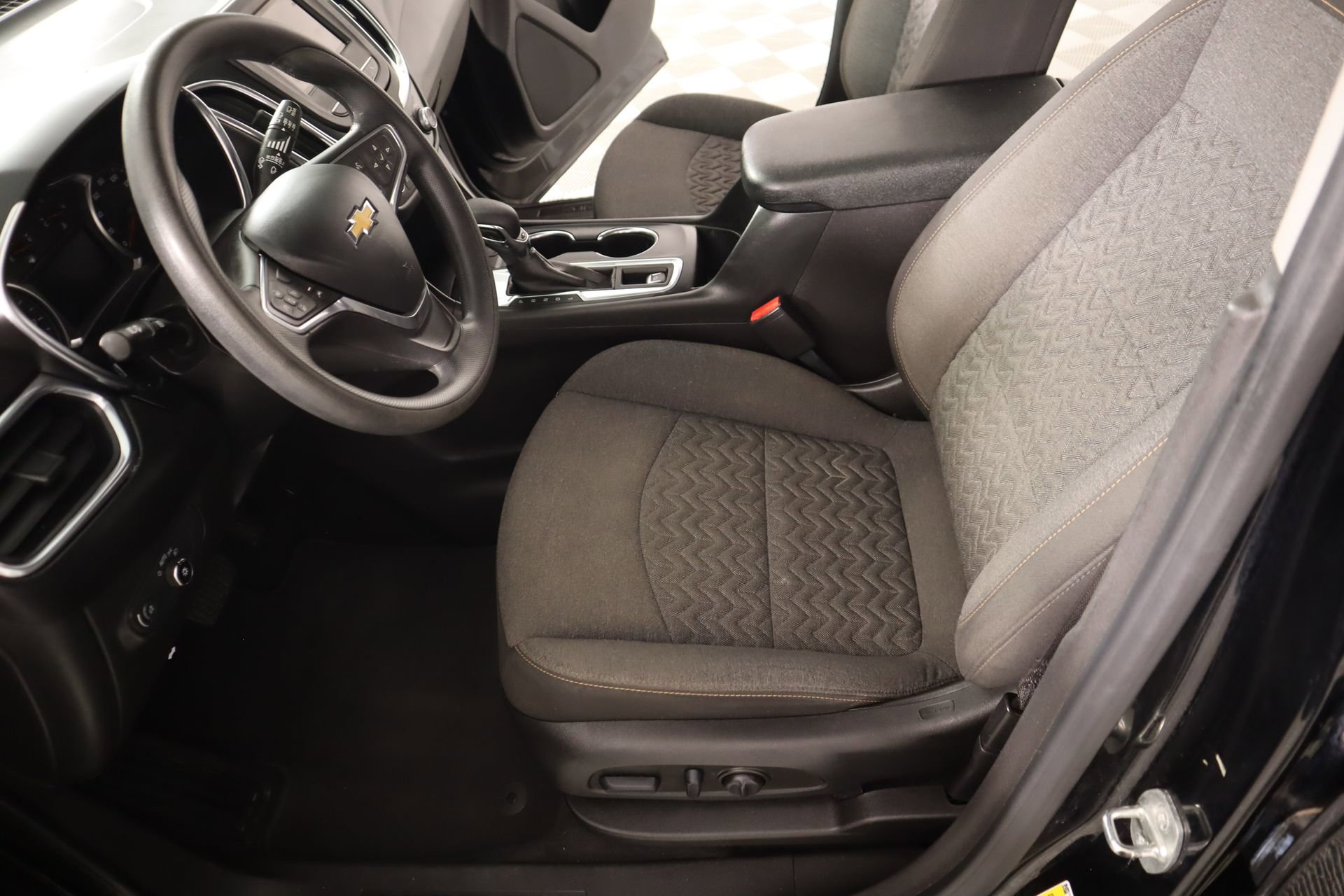 Used 2022 Chevrolet Equinox LT image 10