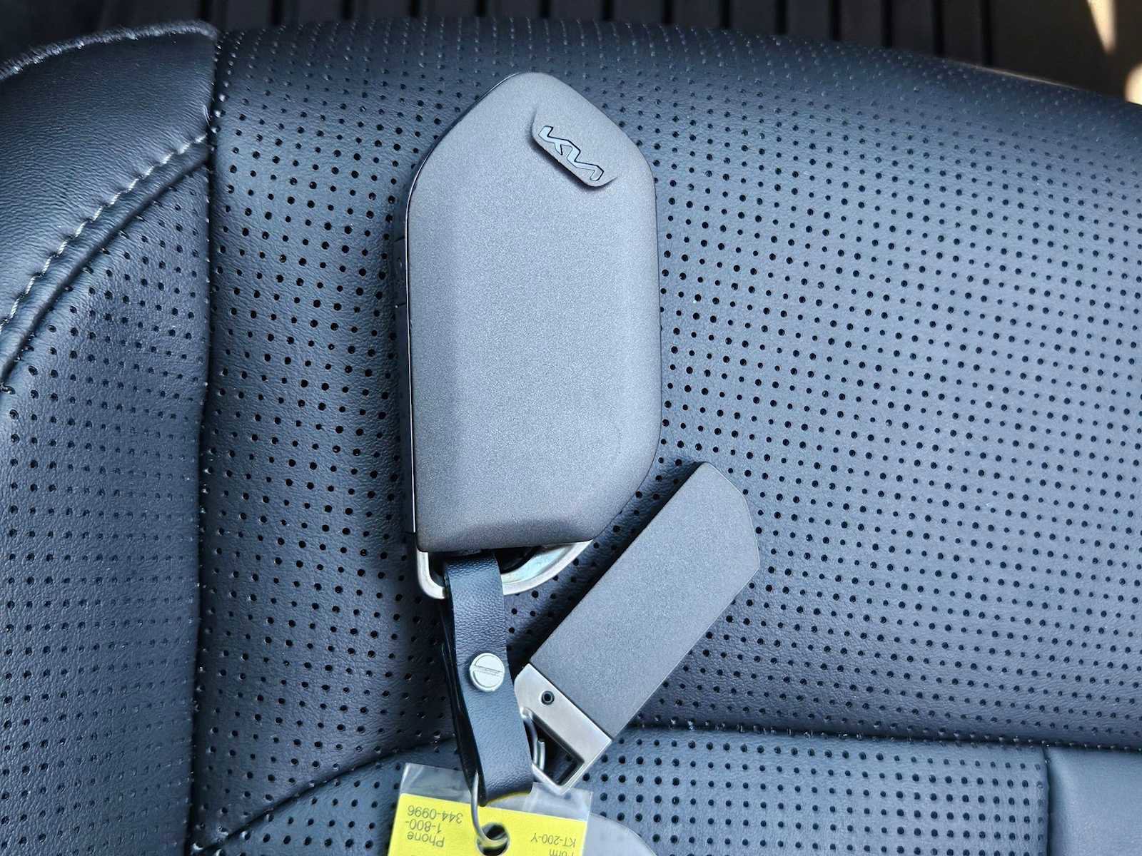 Used 2024 Kia Sorento SX image 36