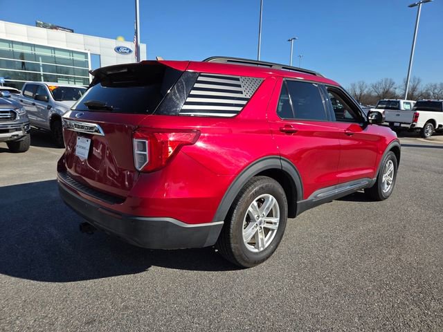 Used 2021 Ford Explorer XLT image 11
