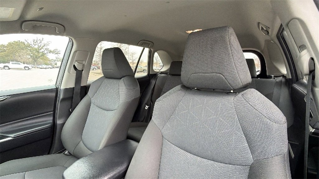 Certified 2024 Toyota RAV4 XLE image 21