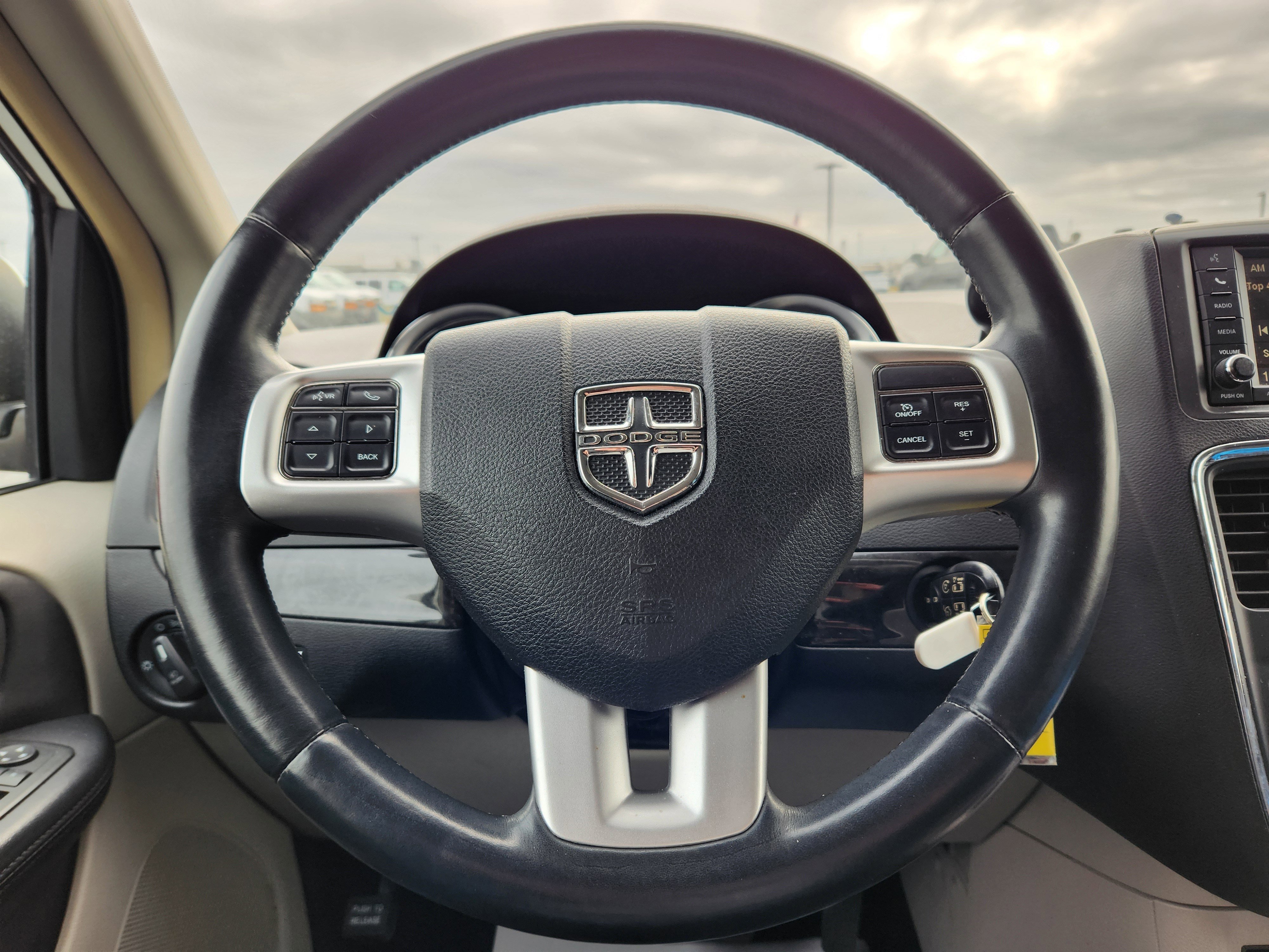 Used 2013 Dodge Grand Caravan Crew w/ Entertainment Group 1 image 19