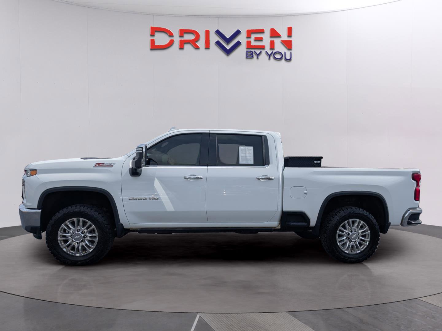 Used 2020 Chevrolet Silverado 2500 LTZ w/ LTZ Convenience Package image 2