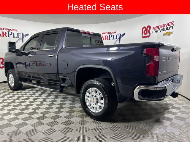 Used 2024 Chevrolet Silverado 3500 LTZ w/ LTZ Premium Package image 7