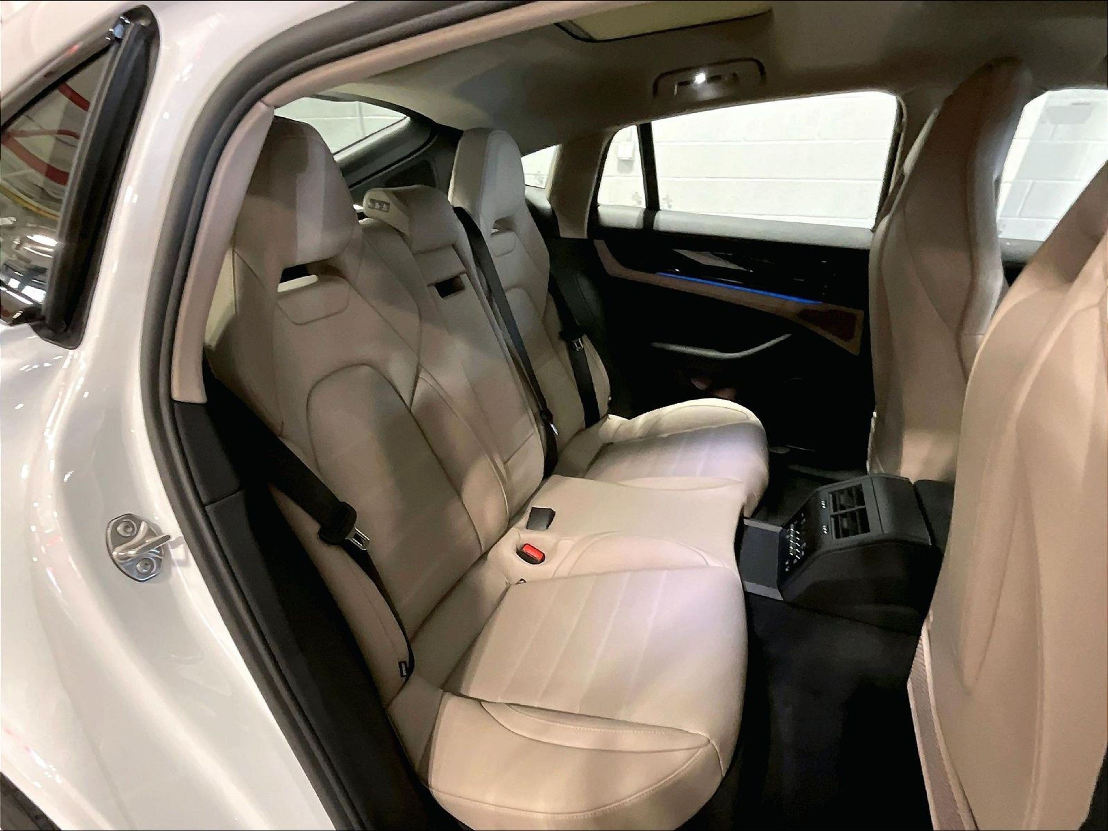 New 2026 Porsche Panamera 4 AWD/4WD image 19