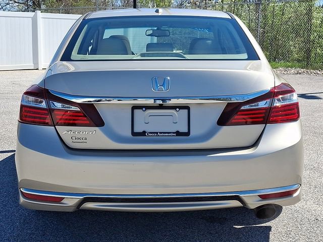 Used 2016 Honda Accord EX-L image 8