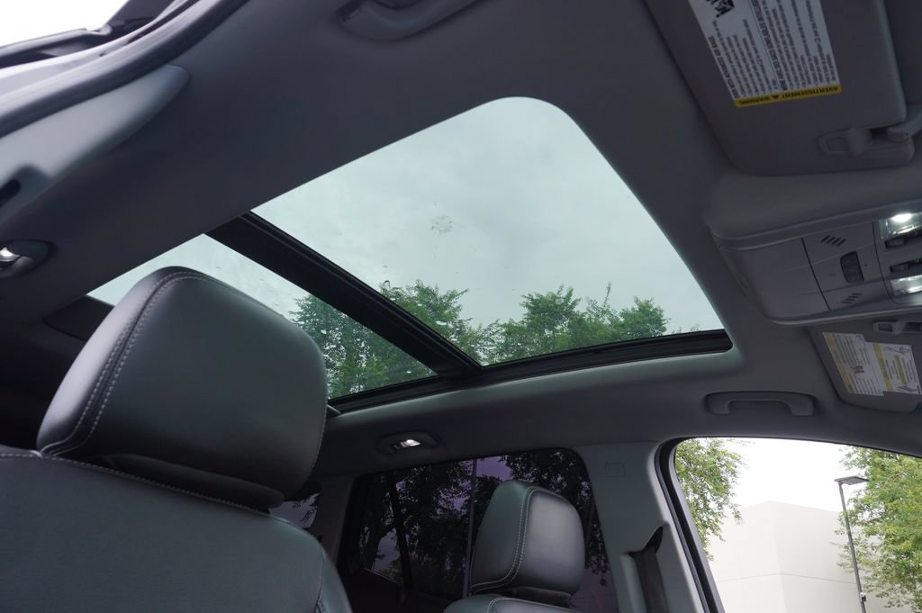 Certified 2022 GMC Terrain SLT FWD image 13