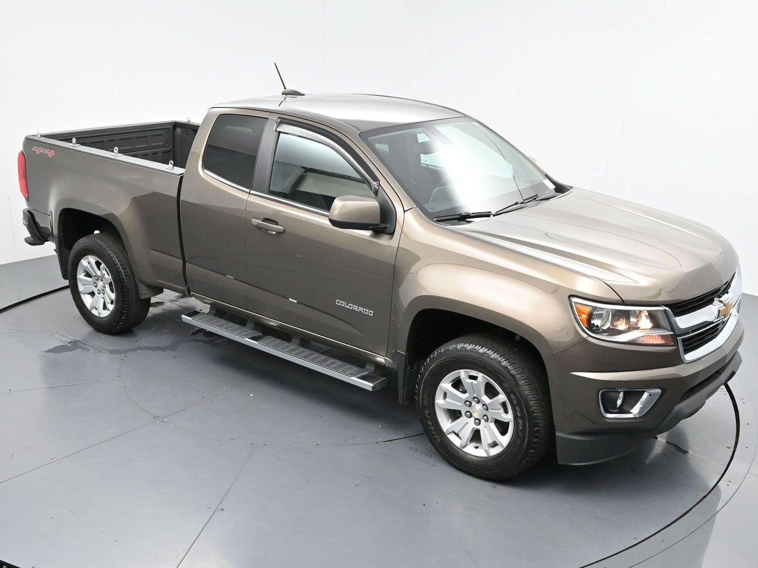 Used 2015 Chevrolet Colorado LT w/ LT Convenience Package AWD/4WD image 45