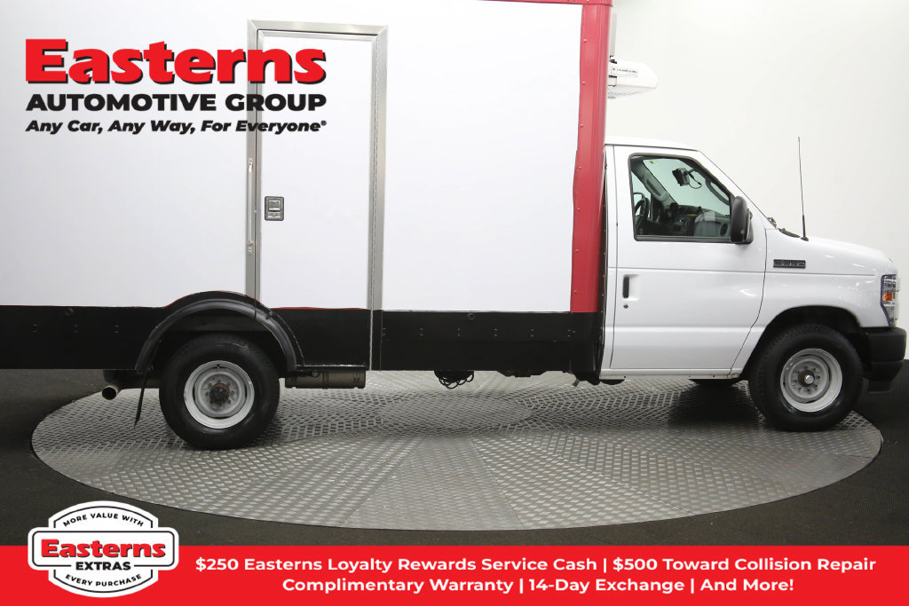 Used 2023 Ford E-350 and Econoline 350 Super Duty w/ Power Windows & Locks Group RWD image 44