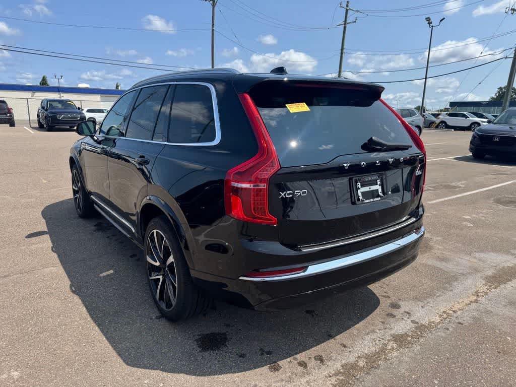 Used 2024 Volvo XC90 B6 Plus w/ Protection Package Premier AWD/4WD image 7