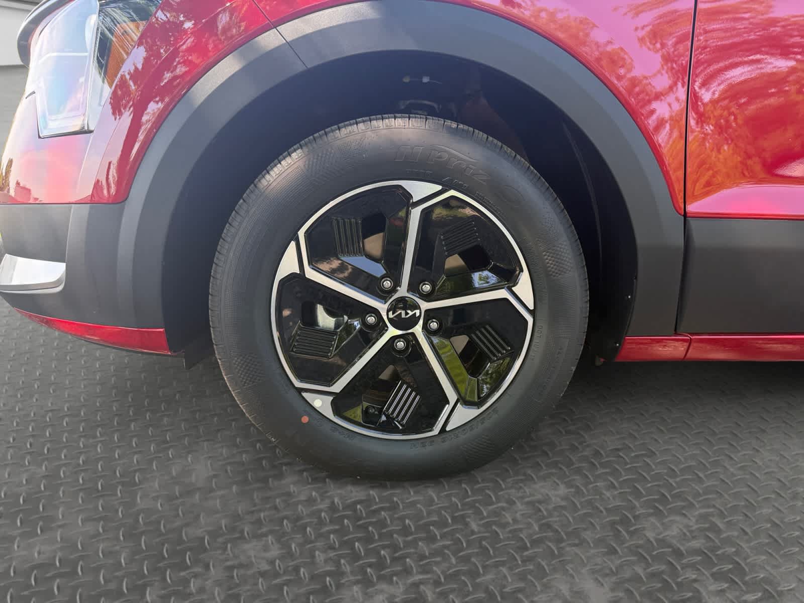New 2026 Kia Niro LX FWD image 9