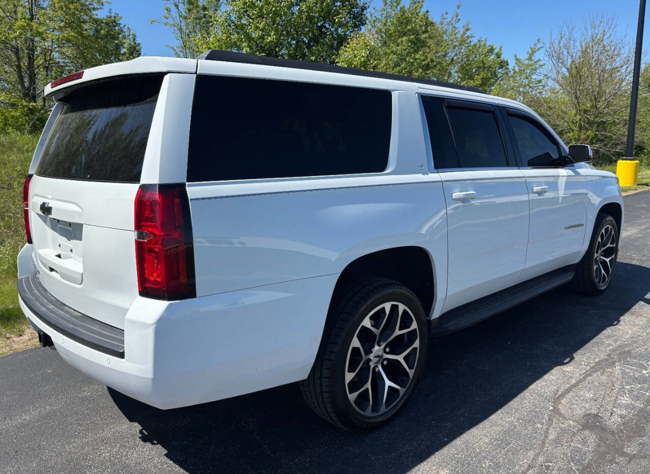 Used 2017 Chevrolet Suburban LT AWD/4WD image 6