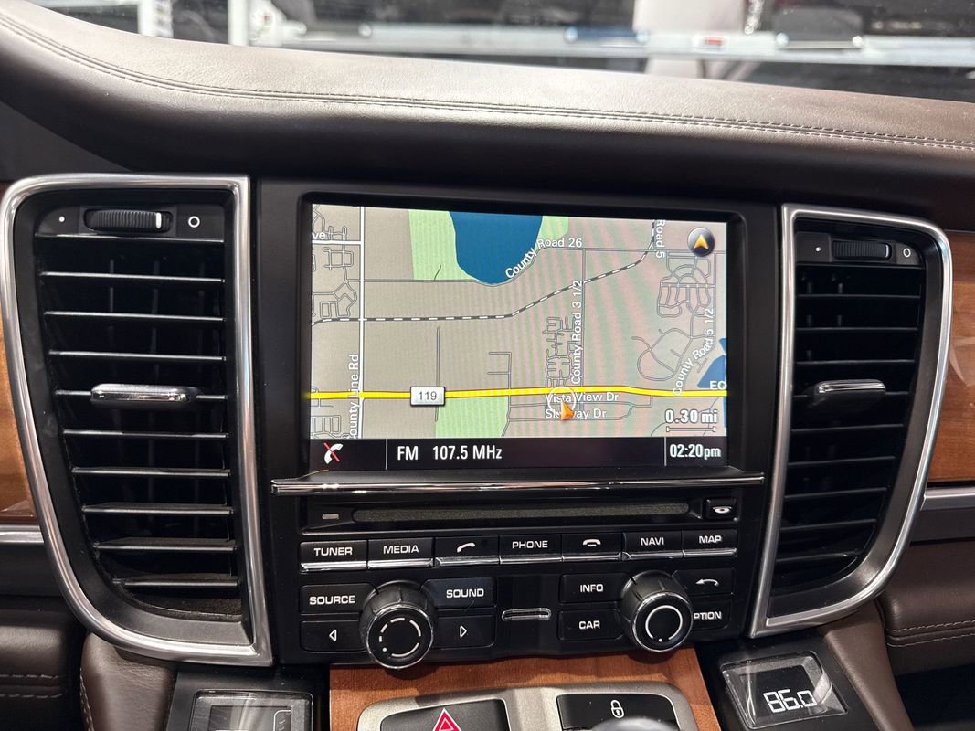 Used 2013 Porsche Panamera 4S image 60