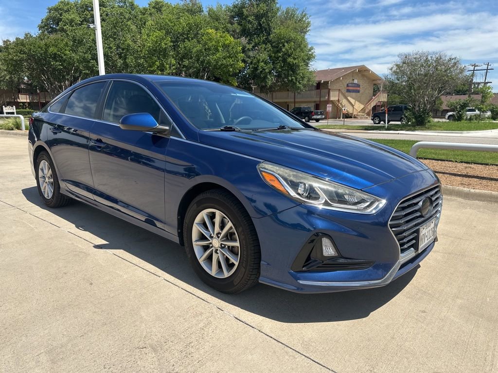 Used 2018 Hyundai Sonata SE w/ Cargo Package FWD image 12