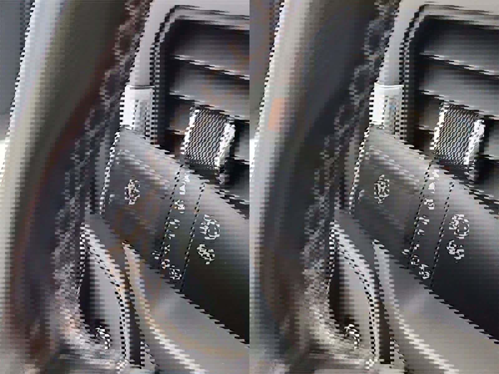 Used 2024 Ford F150 XLT w/ FX4 Off-Road Package image 25