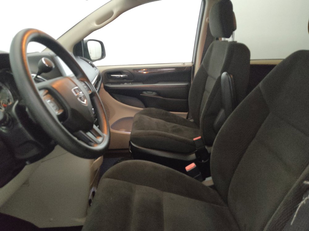 Used 2017 Dodge Grand Caravan SE w/ Power Window Group FWD image 17