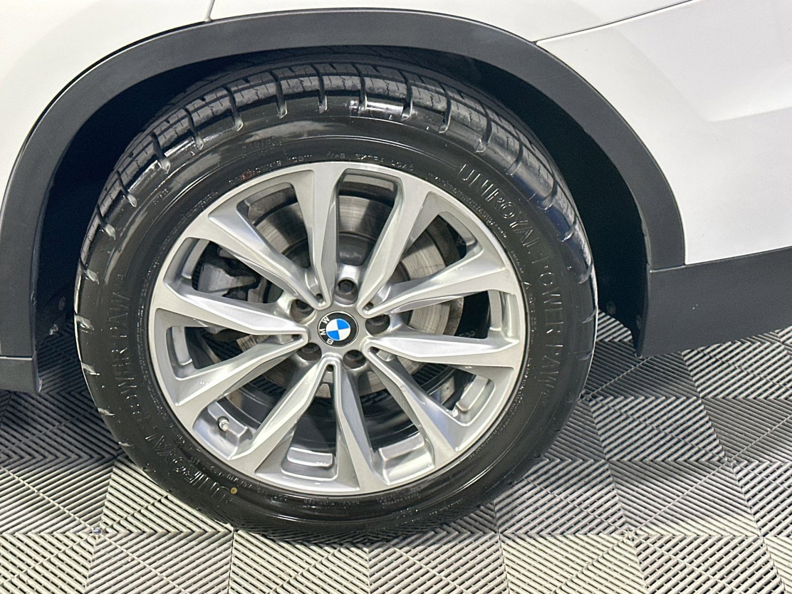 Used 2018 BMW X3 xDrive30i image 12