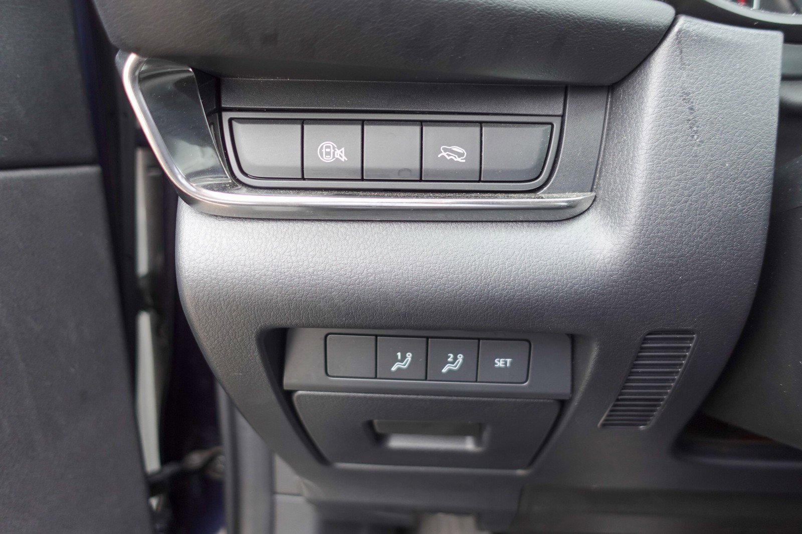 Certified 2025 MAZDA CX-30 AWD 2.5 S w/ Preferred Package image 12