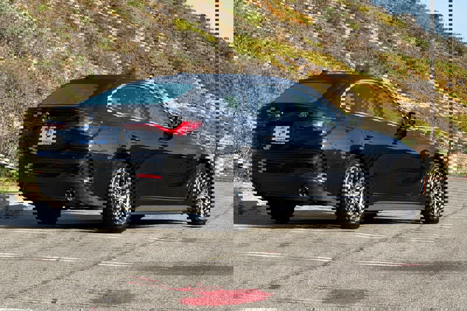 Used 2025 BMW 430i w/ Premium Package image 2