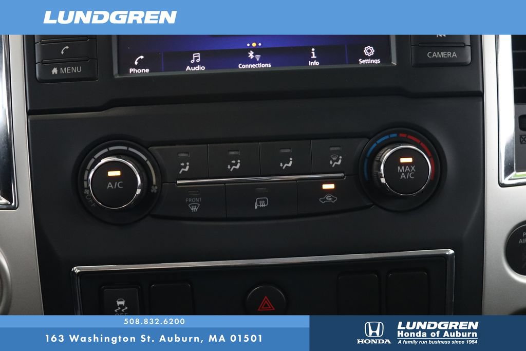 Used 2019 Nissan Titan SV AWD/4WD image 22