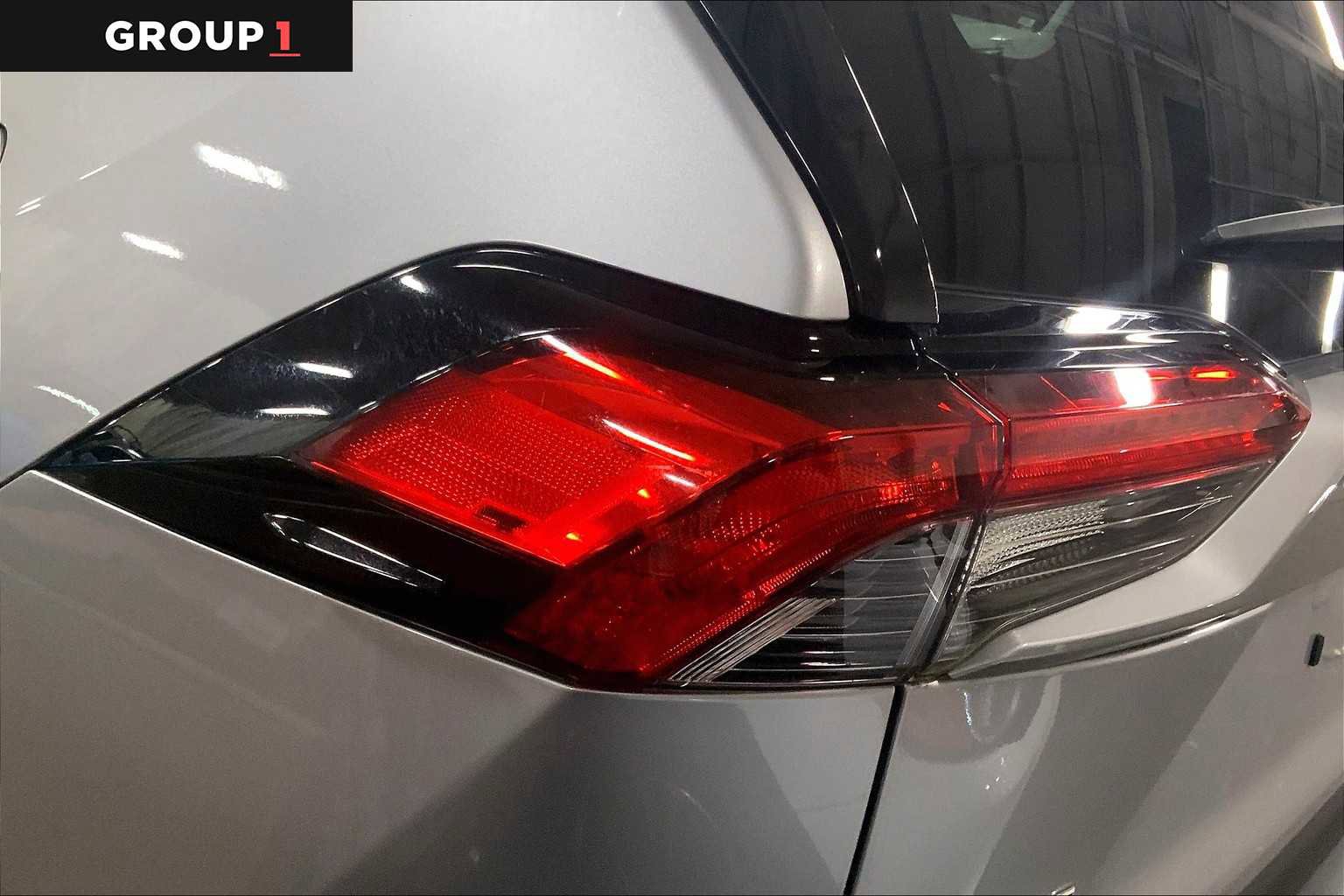 Used 2021 Toyota RAV4 Limited image 28