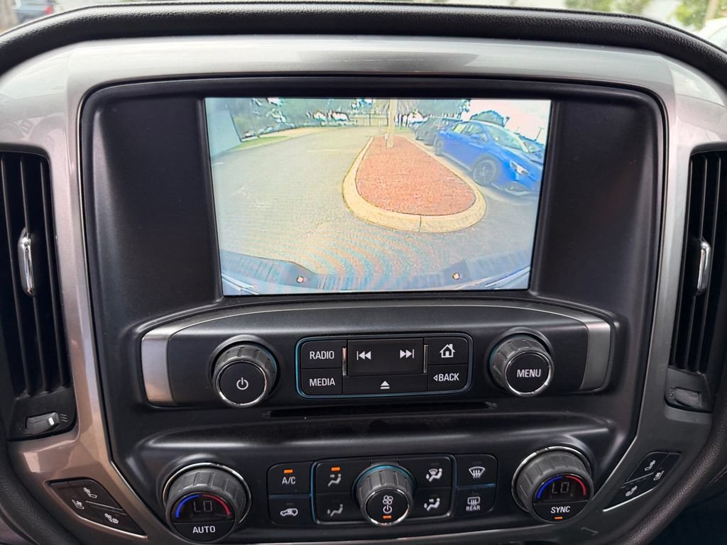 Used 2018 Chevrolet Silverado 1500 LTZ Z71 w/ LTZ Plus Package AWD/4WD image 26