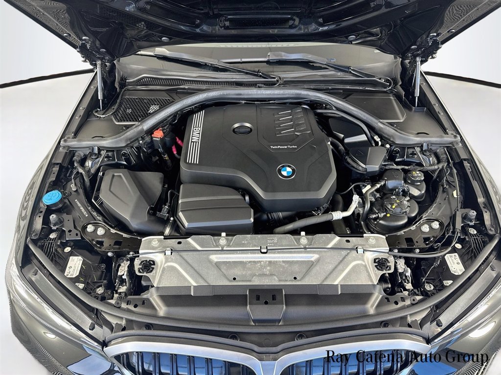Used 2023 BMW 330i xDrive Sedan w/ Convenience Package AWD/4WD image 31
