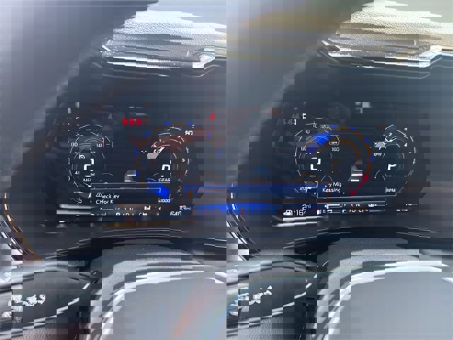 Used 2024 Chevrolet Colorado LT w/ LT Convenience Package II image 23