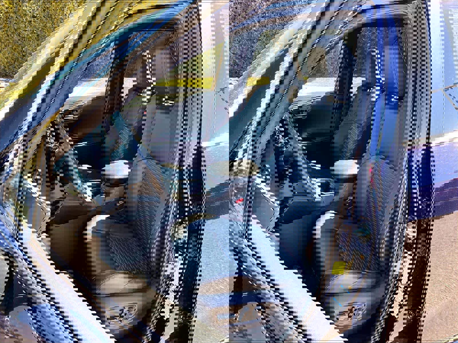 Used 2020 Toyota RAV4 XSE image 10