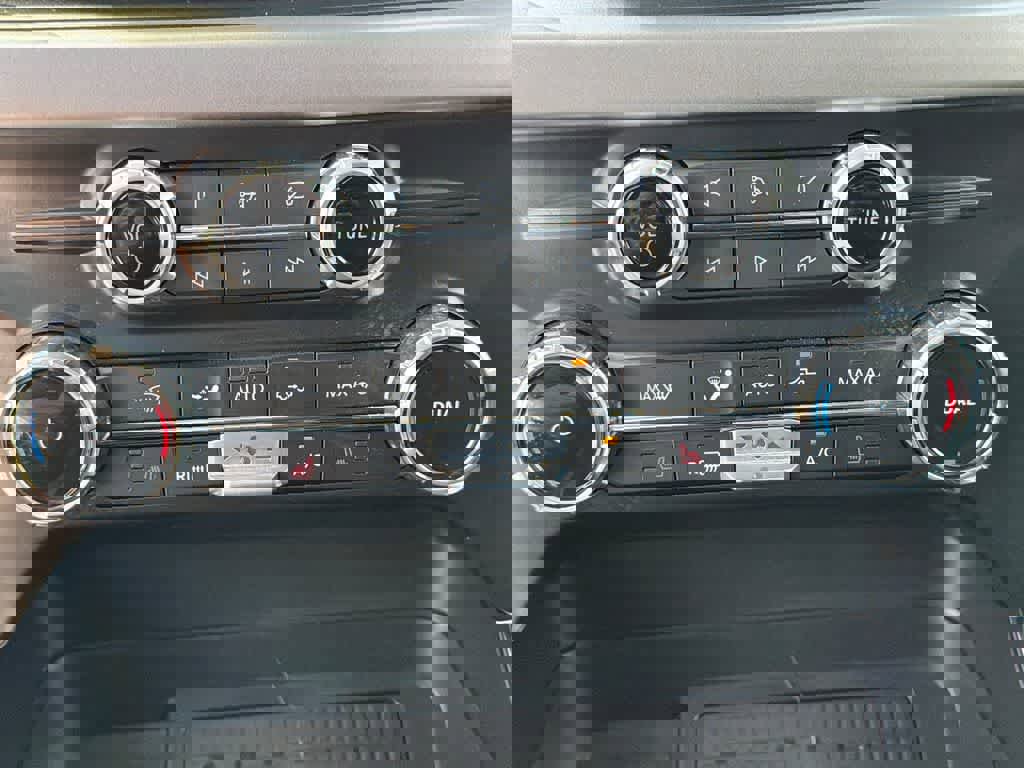 Used 2024 Ford F150 XLT w/ Equipment Group 302A MID AWD/4WD image 28