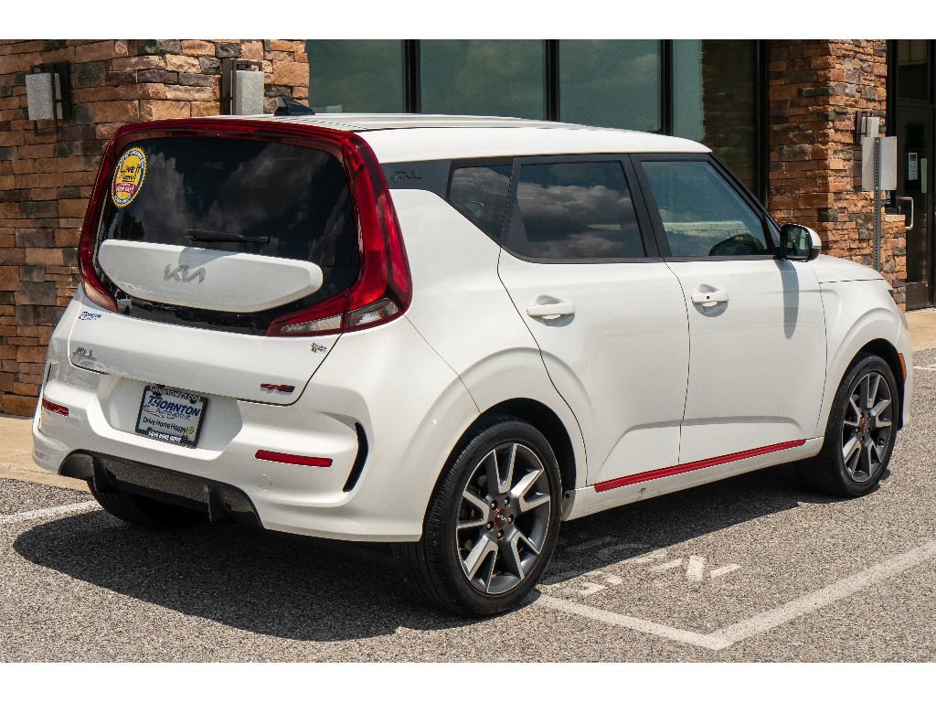 Used 2022 Kia Soul GT-Line FWD image 3