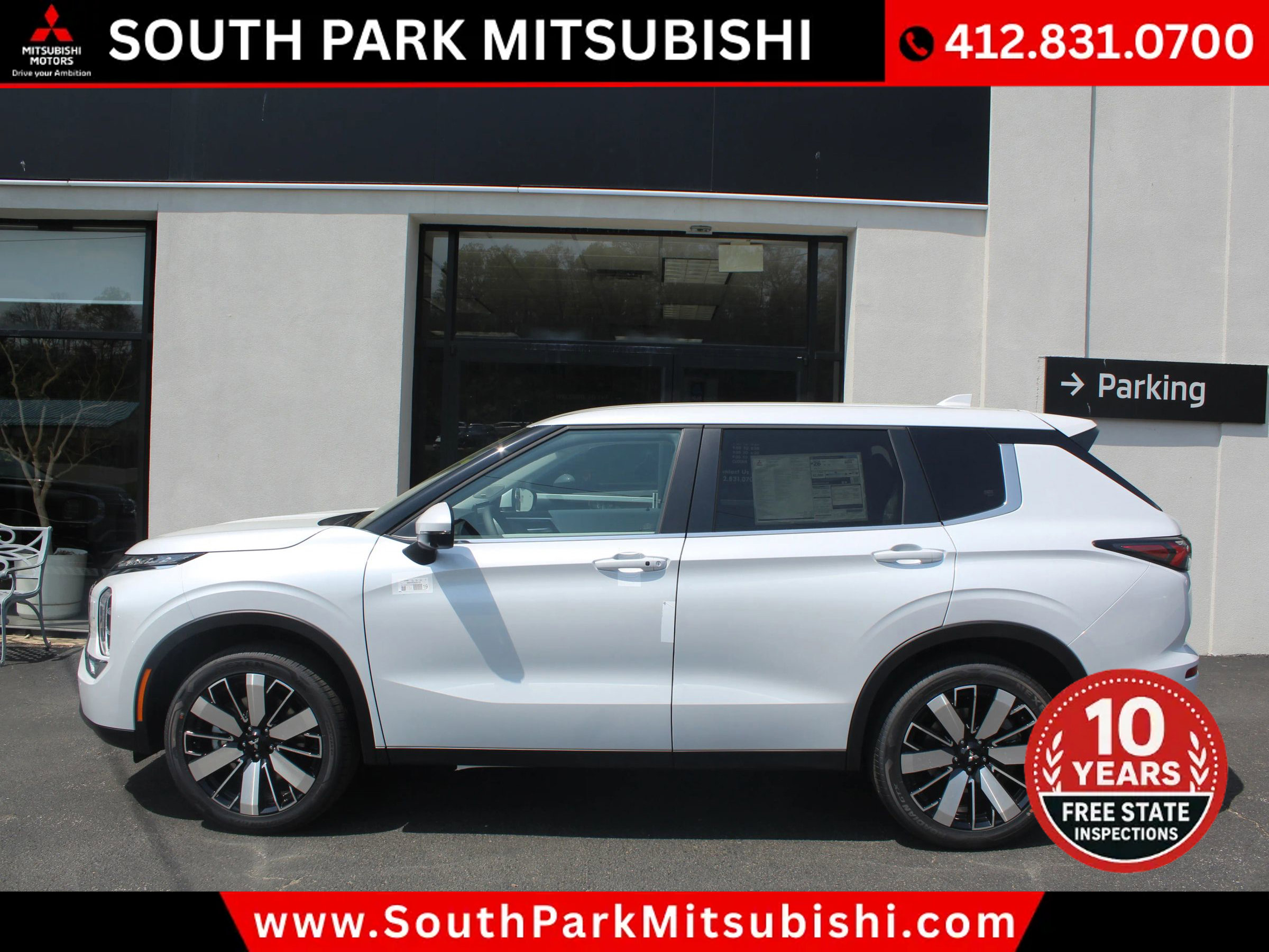 New 2025 Mitsubishi Outlander SE